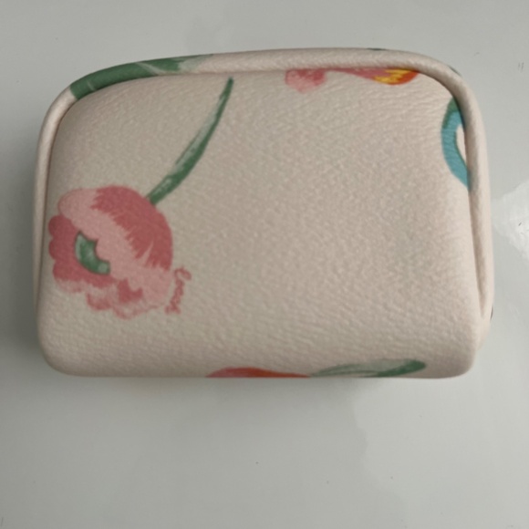 Coach small pouch in dreamy land floral print - Picture 4 of 6
